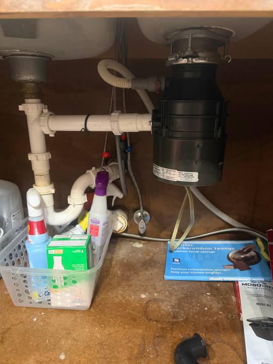 Garbage Disposal job in Enchanted Oaks, TX